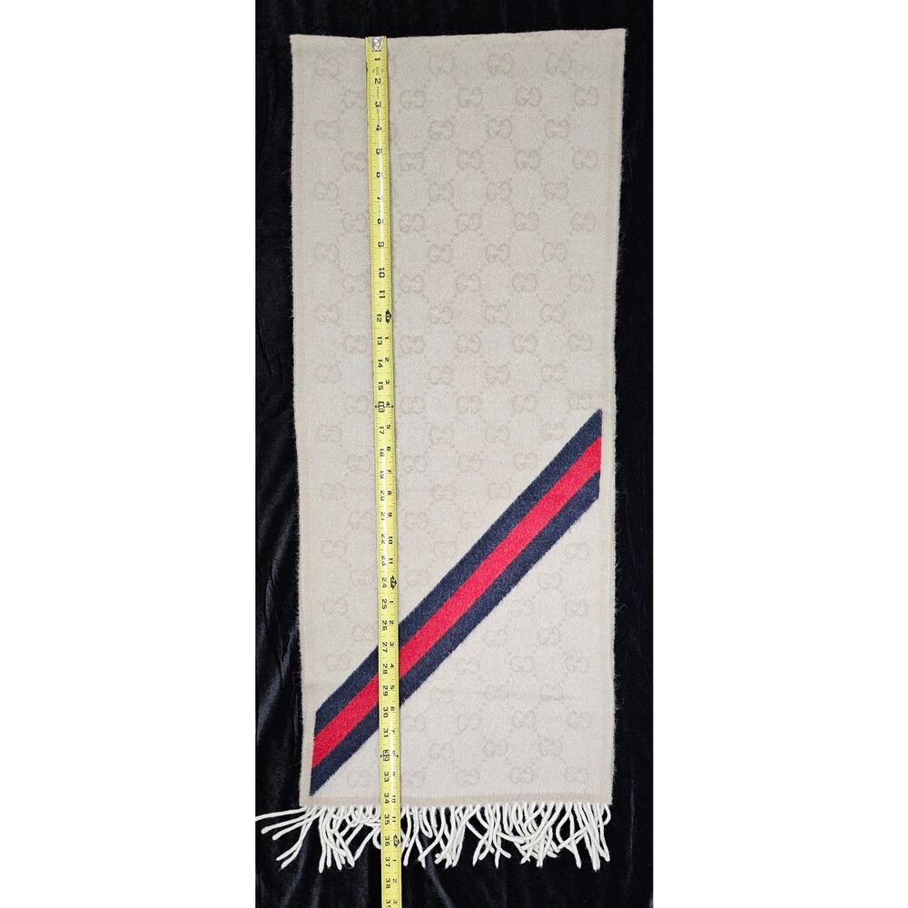 Gucci Muffler Stole Wool GG Pattern Fringe -White/Cream - Picture 2 of 7